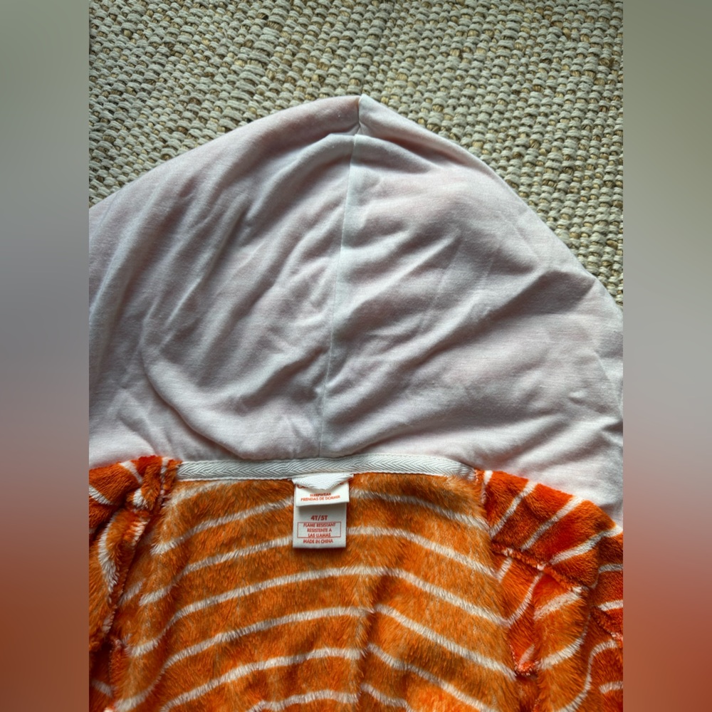 EUC Cat & Jack Foxy Robe - Picture 7 of 9